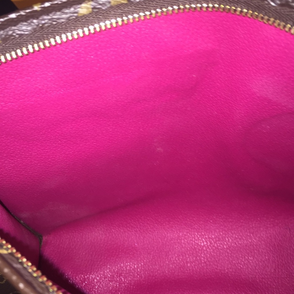 Louis Vuitton Monogram Toiletry Pouch with Patches - Picture 5 of 6